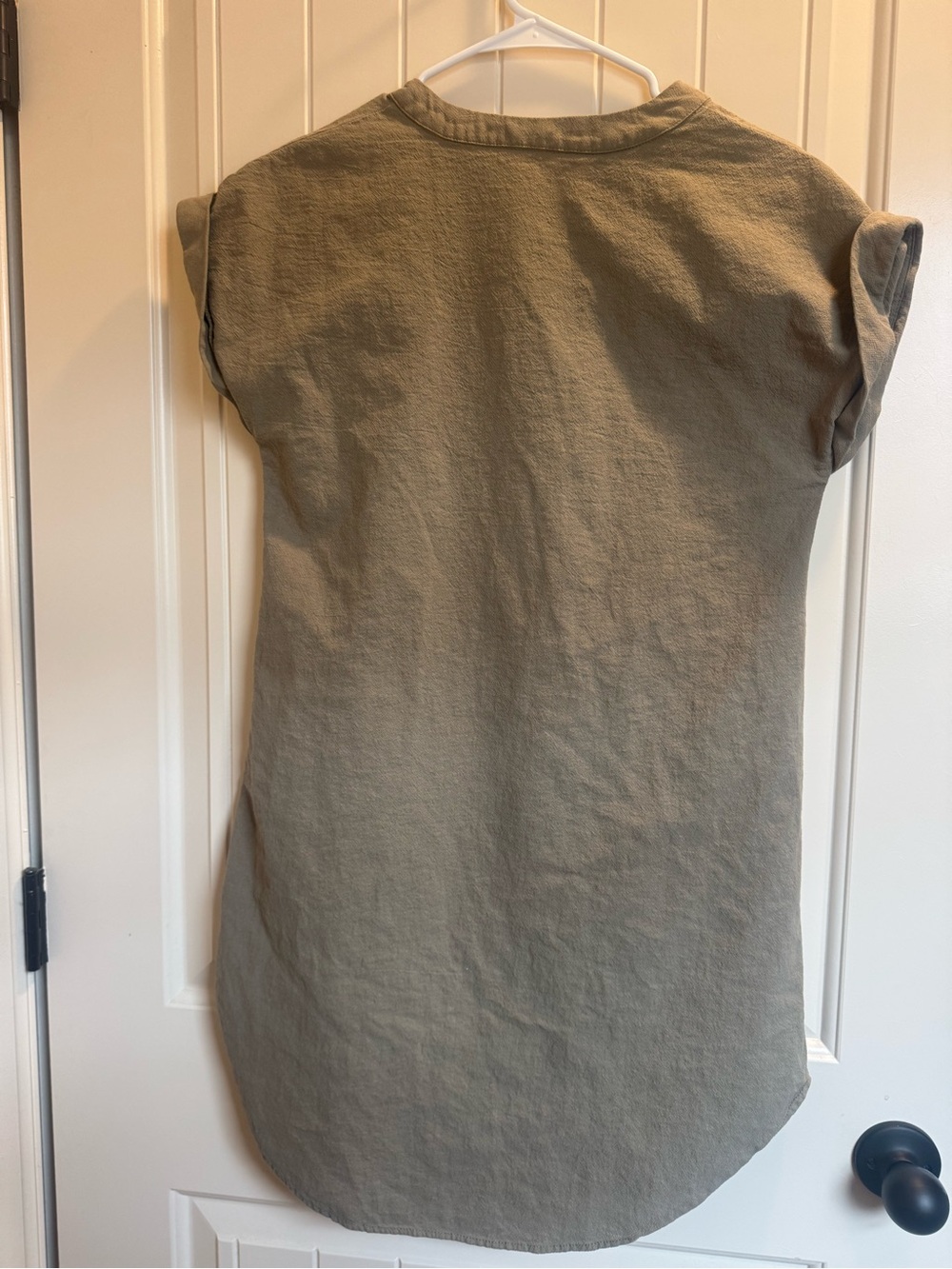 Emery Rose Small Neutral olive Tunic style dress with Button Detail - Picture 5 of 5
